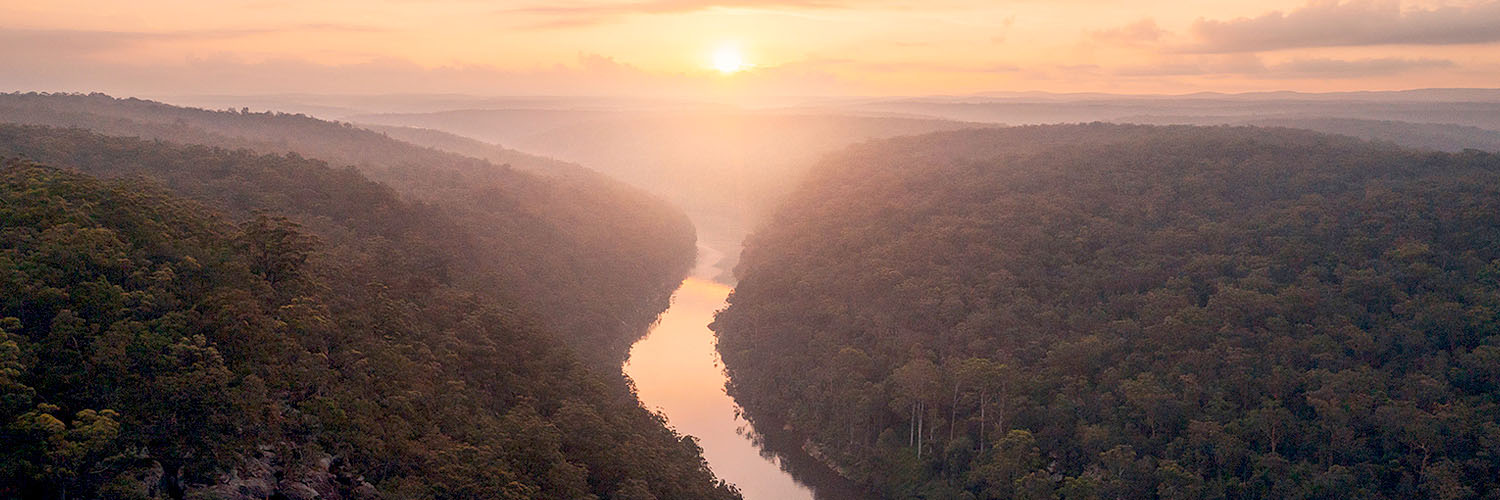 Scenic views over the Nepean River from The Rock Lookout, Mulgoa. Credit: Destination NSW
